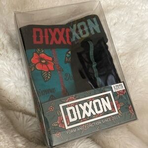Dixxon 2 pack men’s boxer, brief size, large Nwt. New teal black